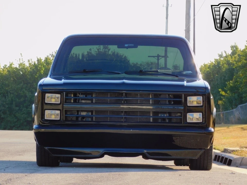 1985 Chevrolet C/K 3rd Gen - Image 8 of 21