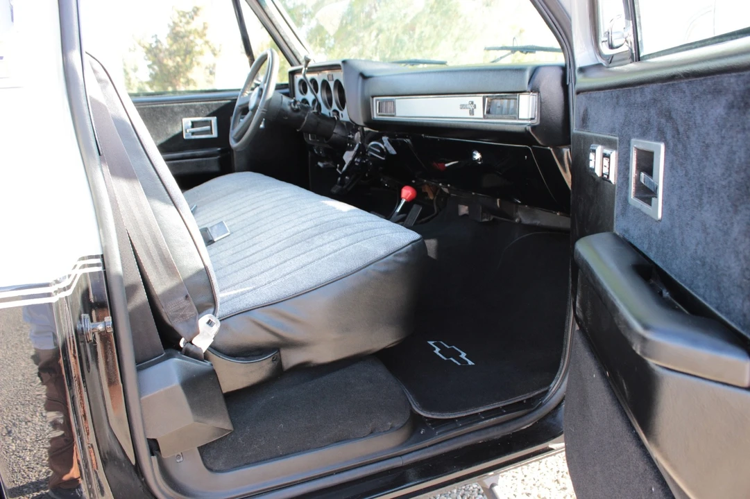 1985 Chevrolet C/K 3rd Gen - Image 25 of 31