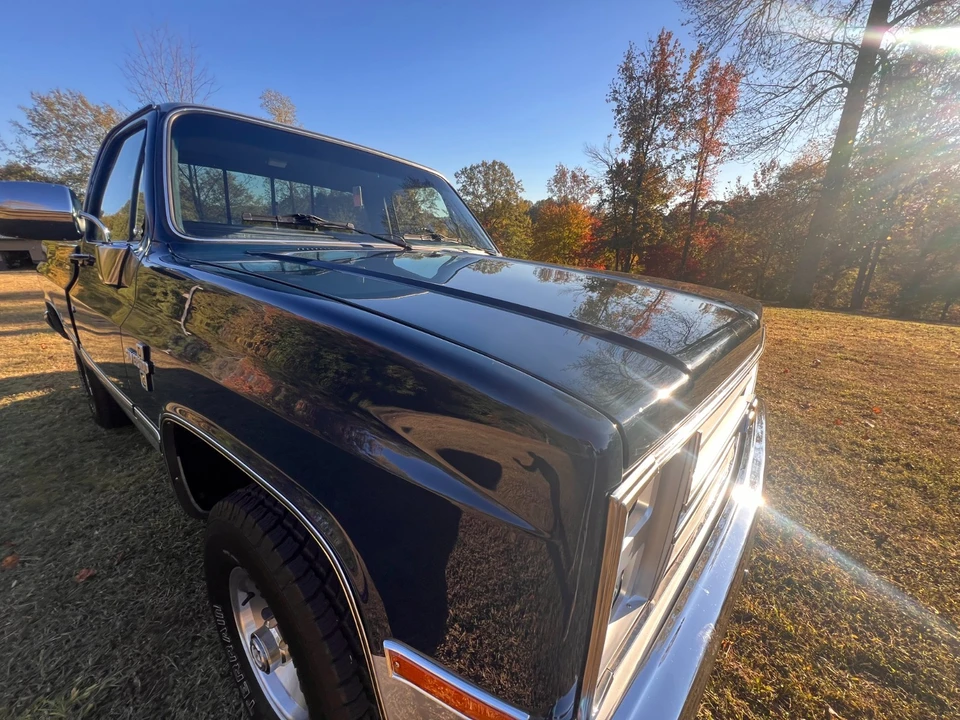1985 Chevrolet C/K 3rd Gen - Image 9 of 21