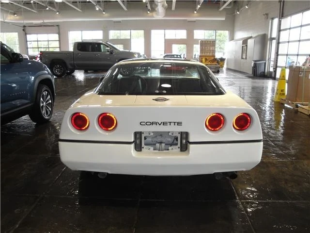 1985 Chevrolet Corvette C4 - Image 3 of 14