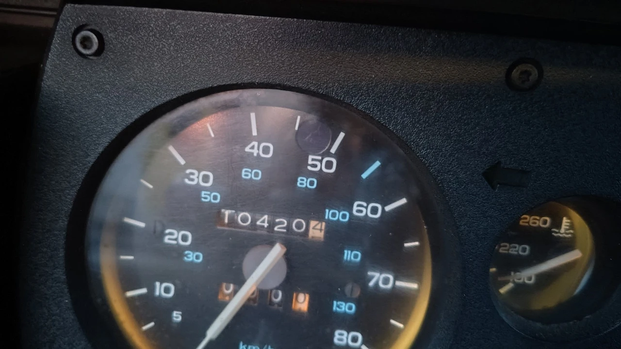 1985 Chevrolet Camaro 3rd Gen - Image 16 of 21