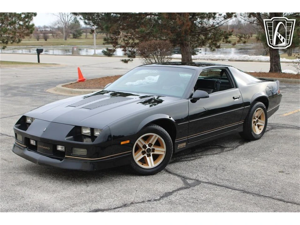 1985 Chevrolet Camaro 3rd Gen - Image 2 of 31