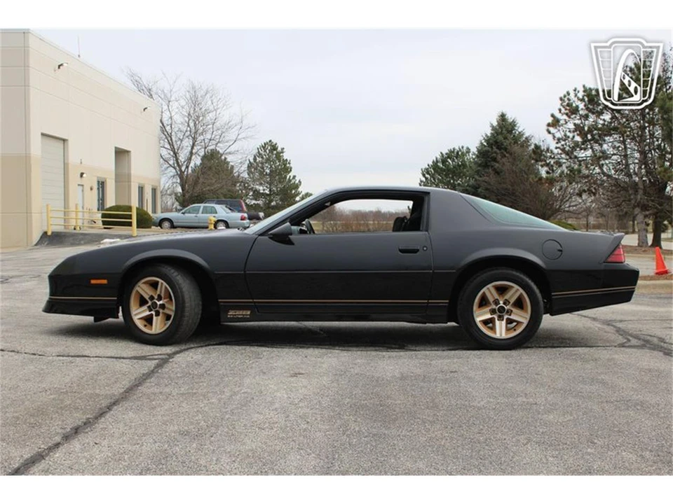 1985 Chevrolet Camaro 3rd Gen - Image 4 of 31