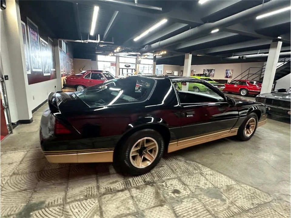 1985 Chevrolet Camaro 3rd Gen - Image 17 of 31
