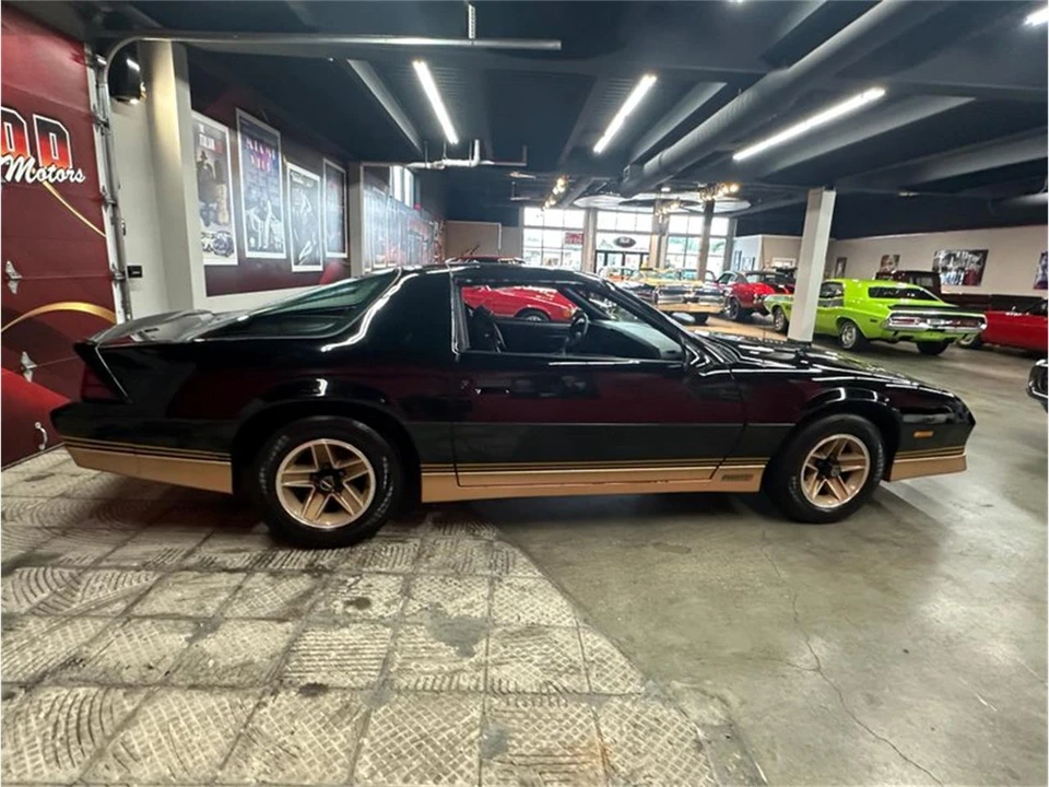 1985 Chevrolet Camaro 3rd Gen - Image 14 of 31