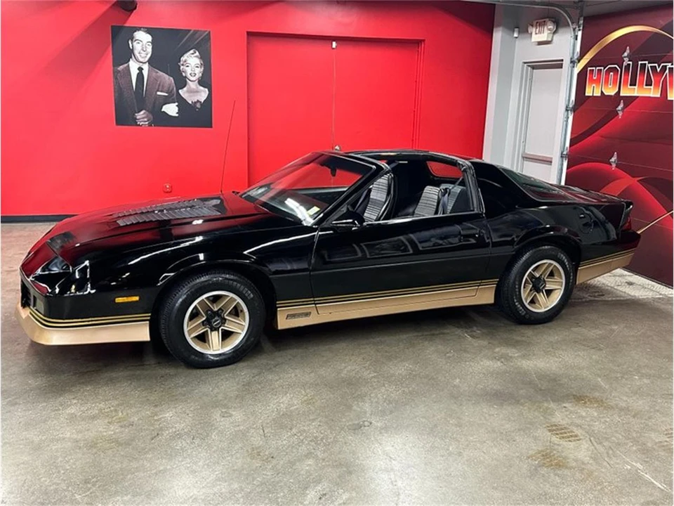 1985 Chevrolet Camaro 3rd Gen - Image 2 of 31