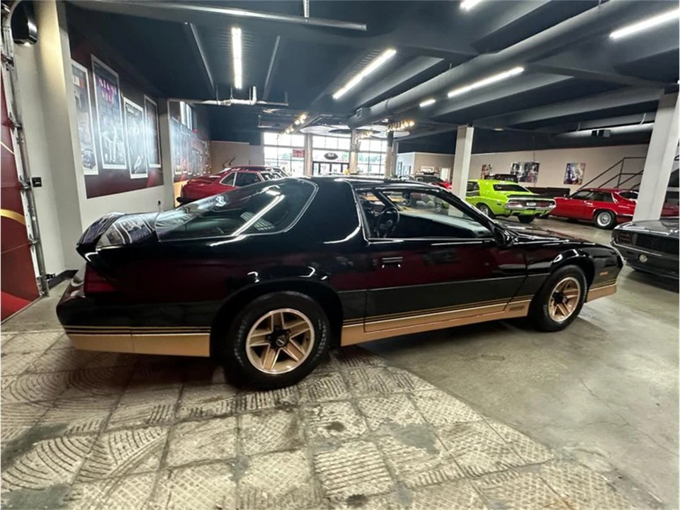 1985 Chevrolet Camaro 3rd Gen - Image 16 of 31