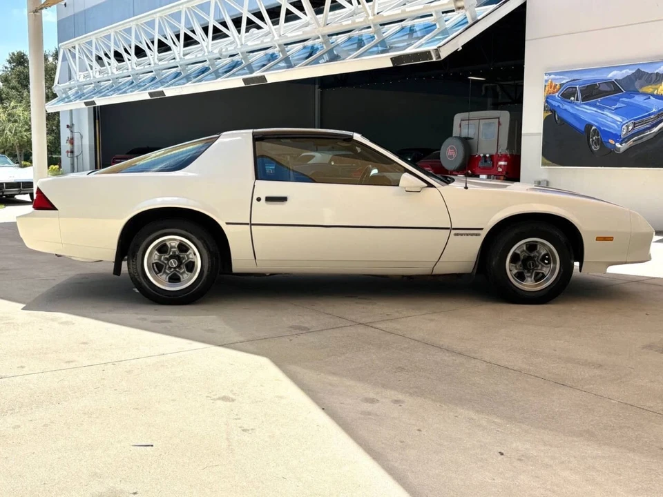 1985 Chevrolet Camaro 3rd Gen - Image 4 of 12