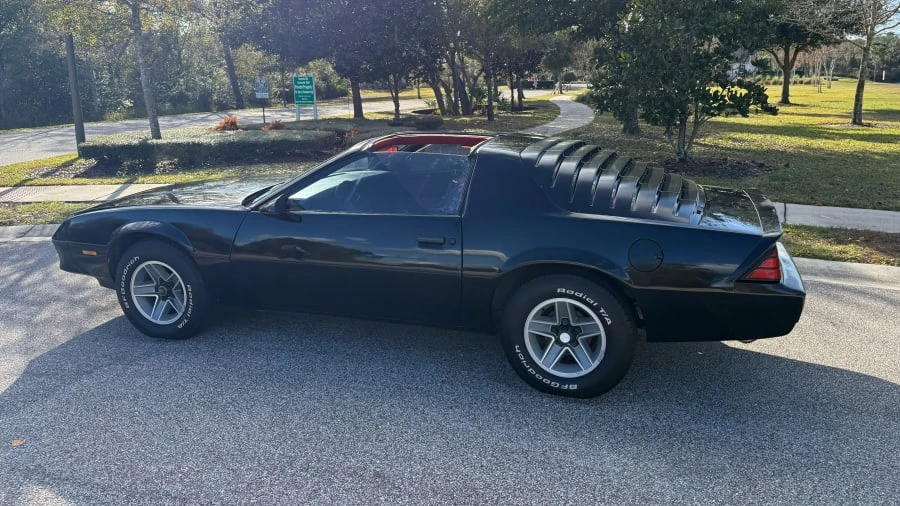 1985 Chevrolet Camaro 3rd Gen - Image 10 of 31