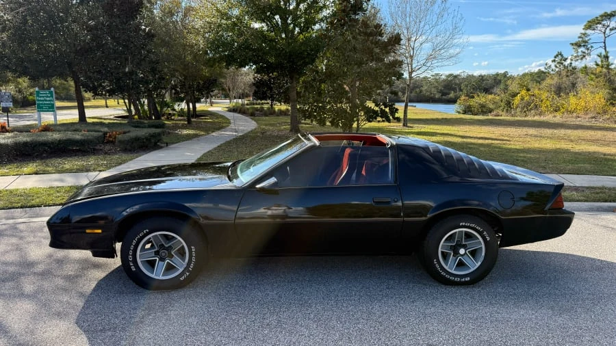1985 Chevrolet Camaro 3rd Gen - Image 2 of 31