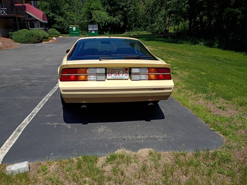 1985 Chevrolet Camaro - Image 4 of 25