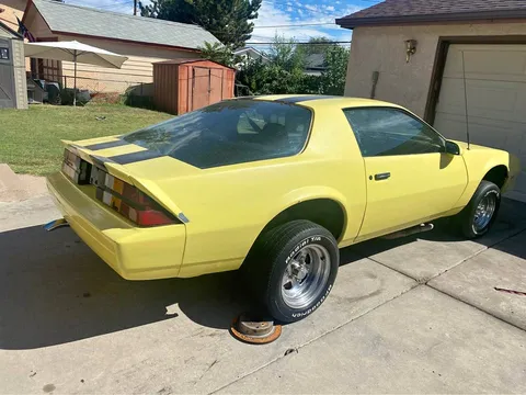 1985 Chevrolet Camaro Coupe 2D