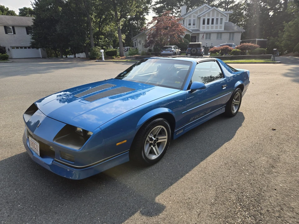 1985 Chevrolet Camaro IROC-Z & Z28 3rd Gen - Image 4 of 31