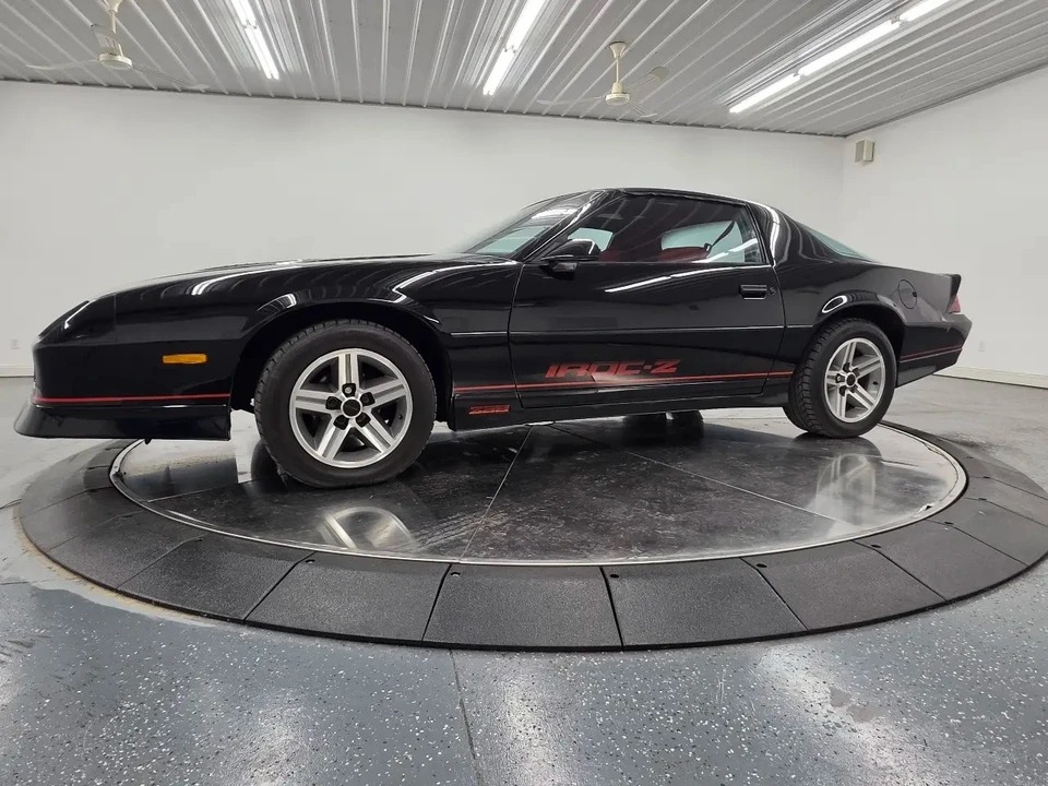 1985 Chevrolet Camaro IROC-Z & Z28 3rd Gen - Image 9 of 31