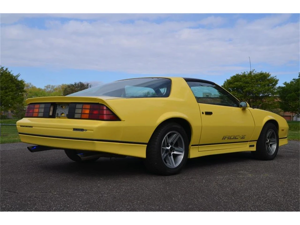 1985 Chevrolet Camaro IROC-Z & Z28 3rd Gen - Image 9 of 17