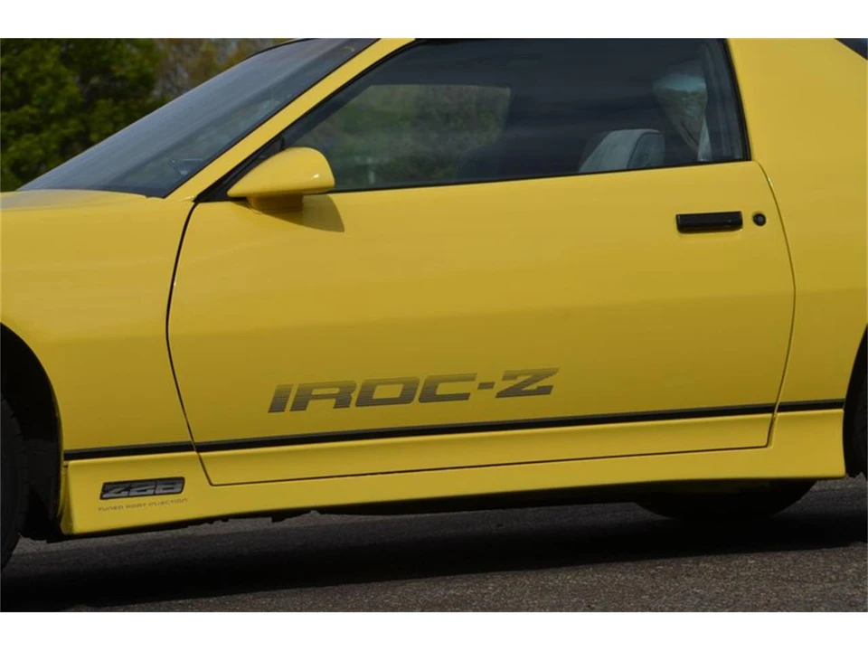 1985 Chevrolet Camaro IROC-Z & Z28 3rd Gen - Image 8 of 17