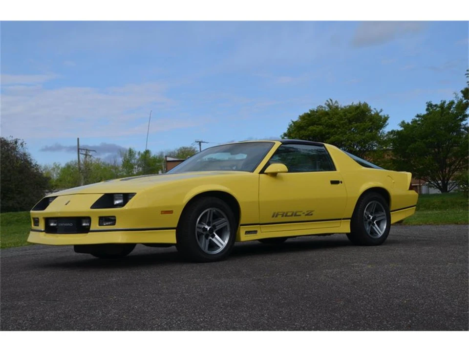 1985 Chevrolet Camaro IROC-Z & Z28 3rd Gen - Image 2 of 17