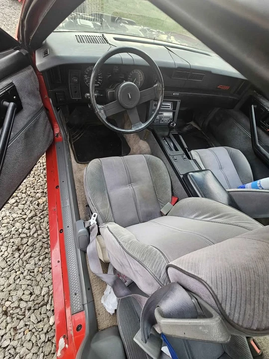 1985 Chevrolet Camaro - Image 8 of 12