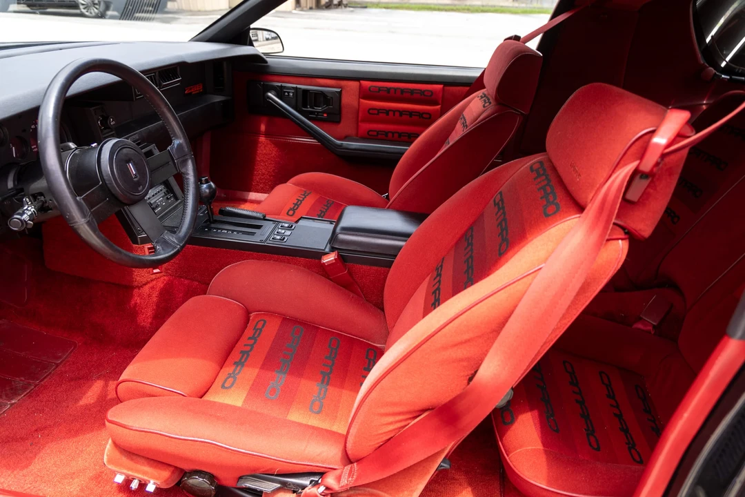 1985 Chevrolet Camaro IROC-Z & Z28 3rd Gen - Image 22 of 31