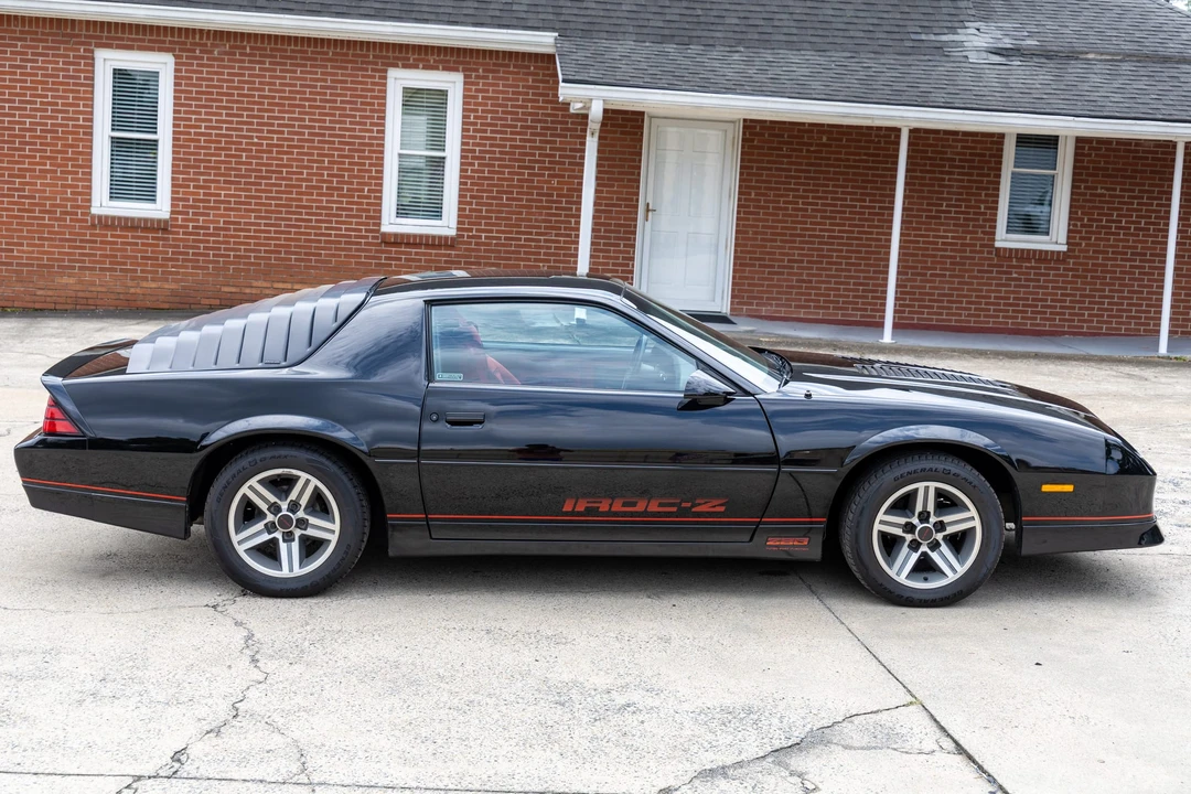 1985 Chevrolet Camaro IROC-Z & Z28 3rd Gen - Image 7 of 31