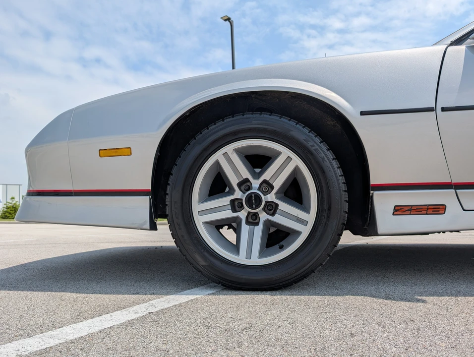 1985 Chevrolet Camaro IROC-Z & Z28 3rd Gen - Image 23 of 31