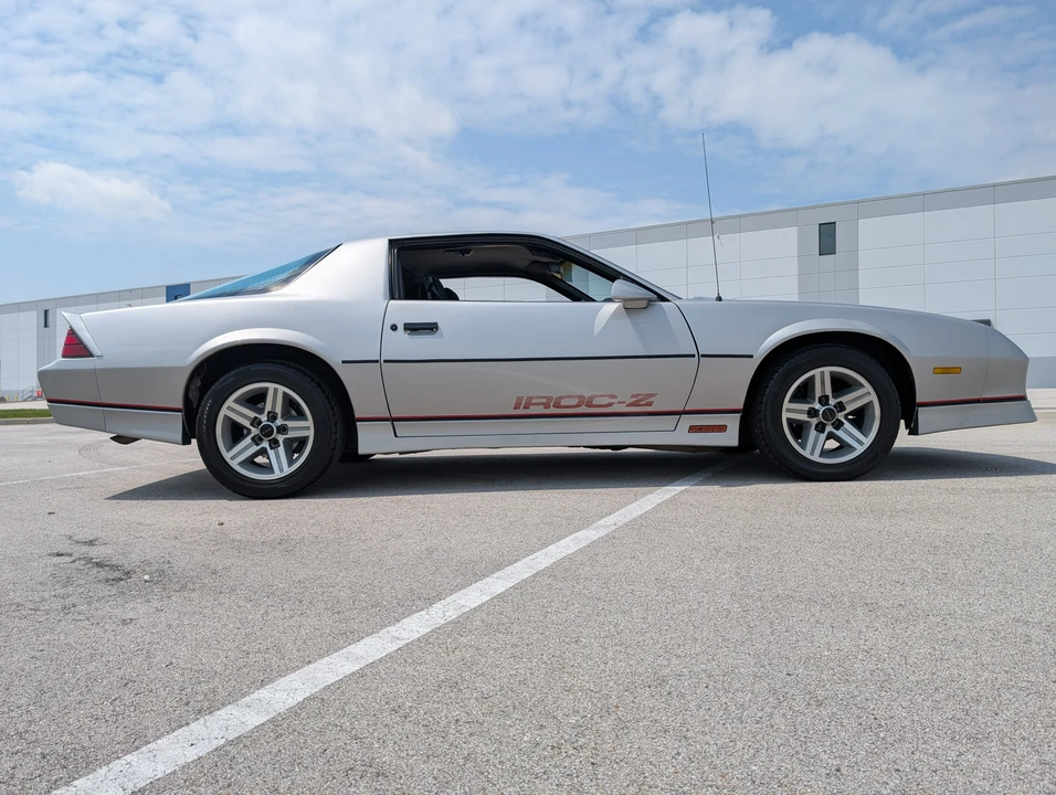 1985 Chevrolet Camaro IROC-Z & Z28 3rd Gen - Image 20 of 31