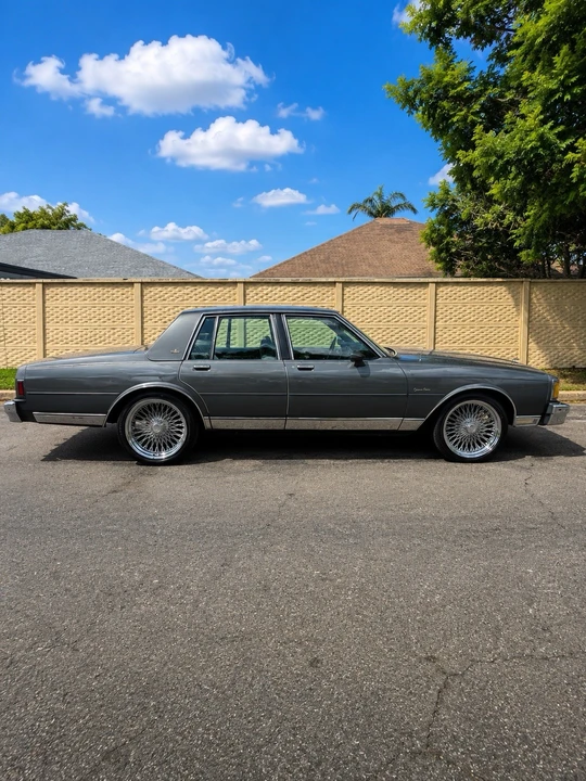 1985 Chevrolet Caprice - Image 18 of 18
