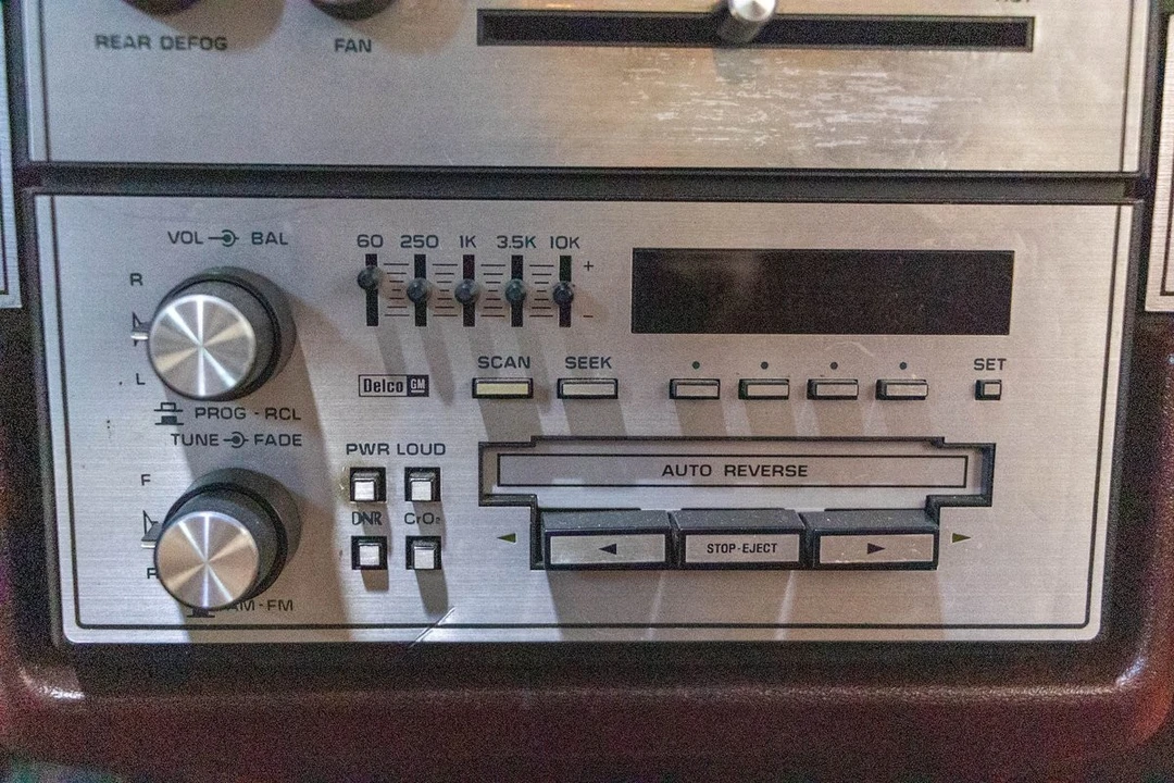 1985 Chevrolet Caprice - Image 10 of 19