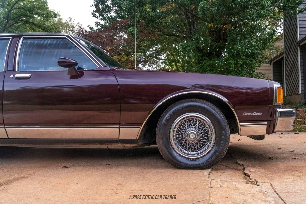 1985 Chevrolet Caprice - Image 11 of 12