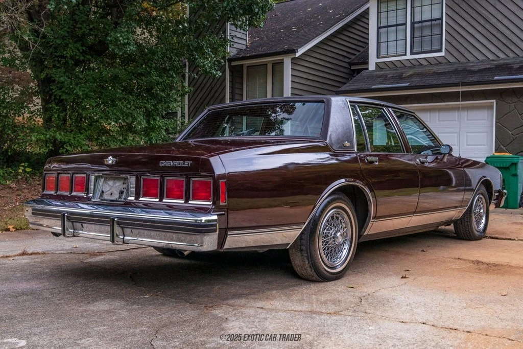 1985 Chevrolet Caprice - Image 8 of 12