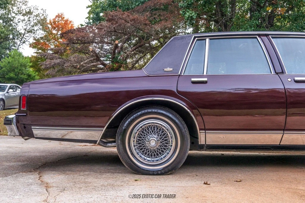 1985 Chevrolet Caprice - Image 10 of 12