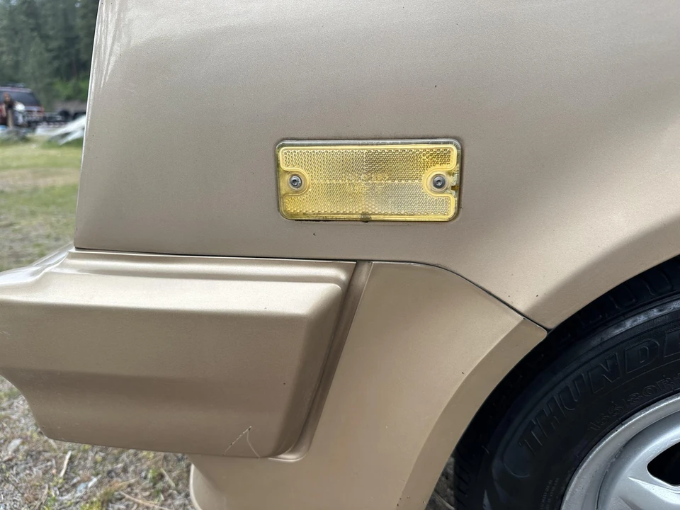 1985 Chevrolet - Image 31 of 31