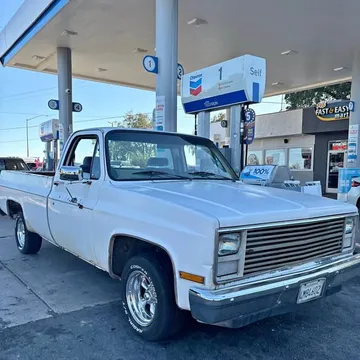 1985 Chevrolet C10 Custom Deluxe Long Bed
