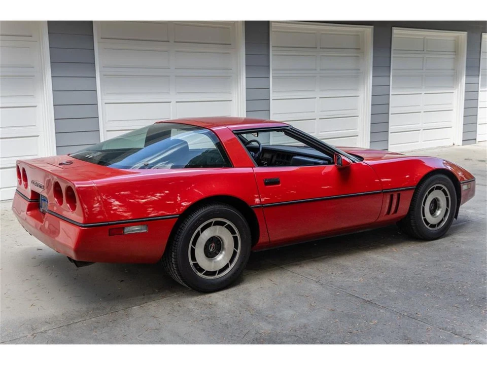 1985 Chevrolet Corvette C4 - Image 4 of 19