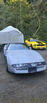 1985 Chevrolet Corvette C4 - Image 2 of 12