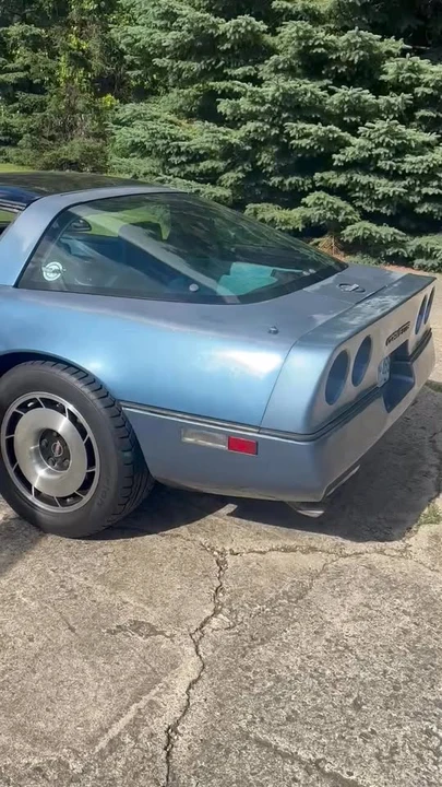 1985 Chevrolet Corvette C4 - Image 17 of 17