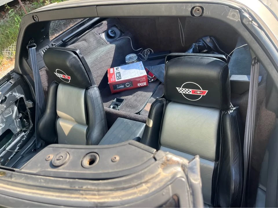 1985 Chevrolet Corvette C4 - Image 2 of 6