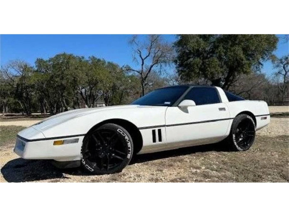 1985 Chevrolet Corvette C4 - Image 2 of 8