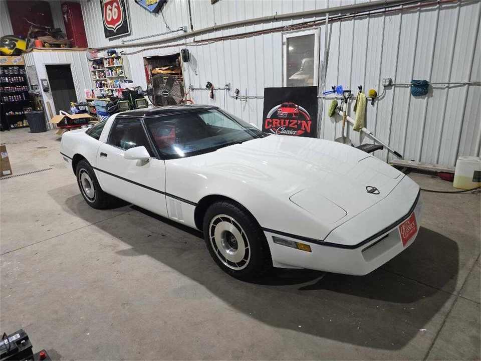 1985 Chevrolet Corvette C4 - Image 31 of 31