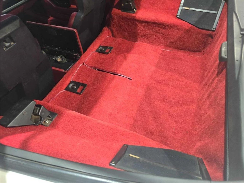 1985 Chevrolet Corvette C4 - Image 20 of 31