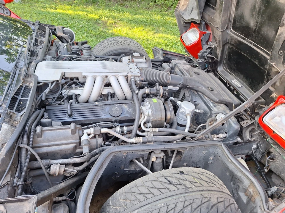 1985 Chevrolet Corvette C4 - Image 12 of 15