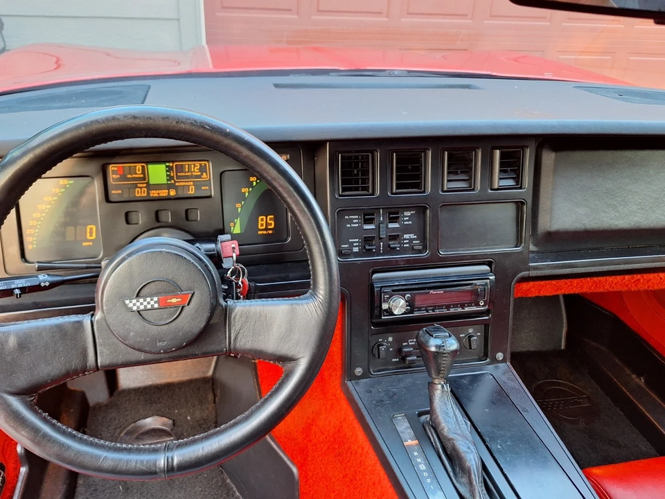 1985 Chevrolet Corvette C4 - Image 11 of 15