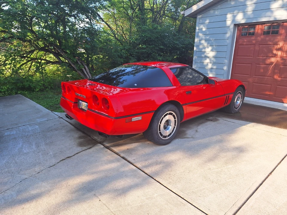 1985 Chevrolet Corvette C4 - Image 2 of 15