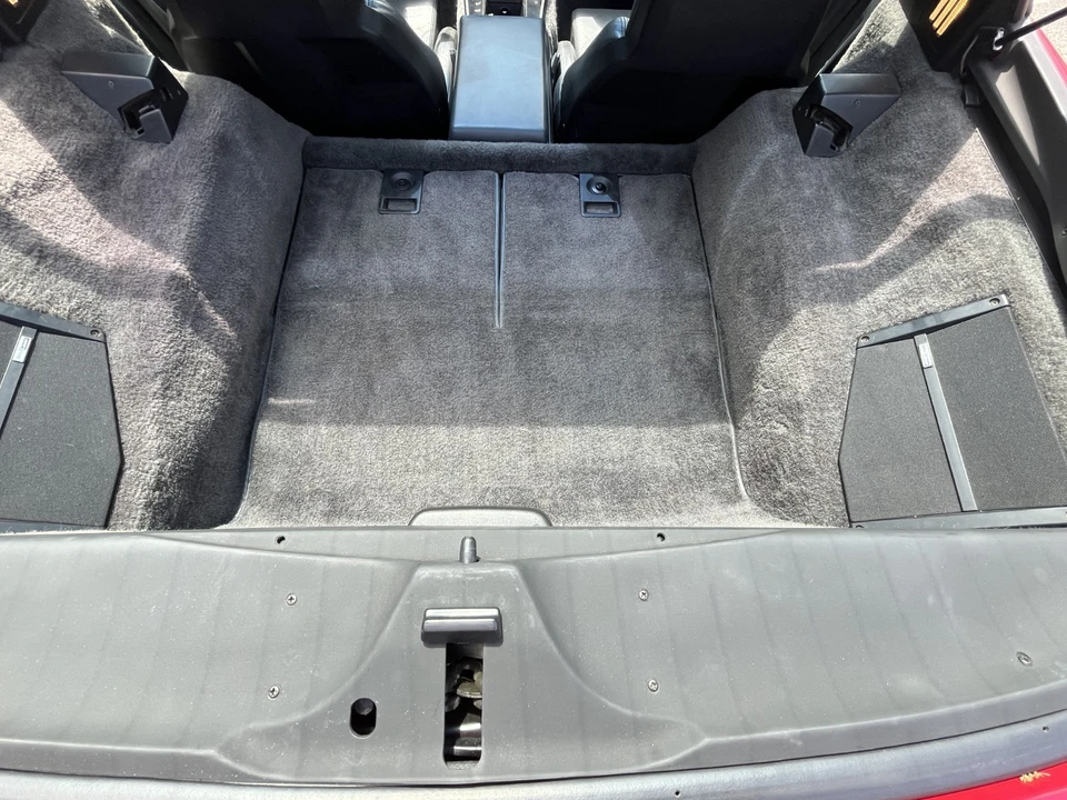 1985 Chevrolet Corvette C4 - Image 11 of 21