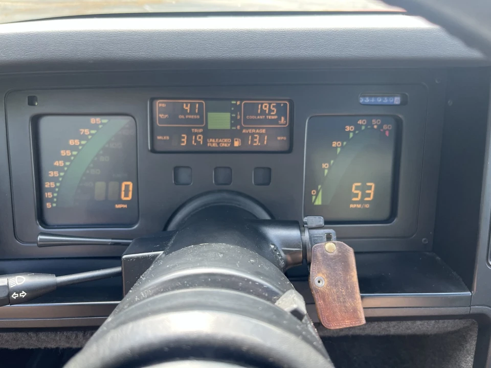 1985 Chevrolet Corvette C4 - Image 17 of 21