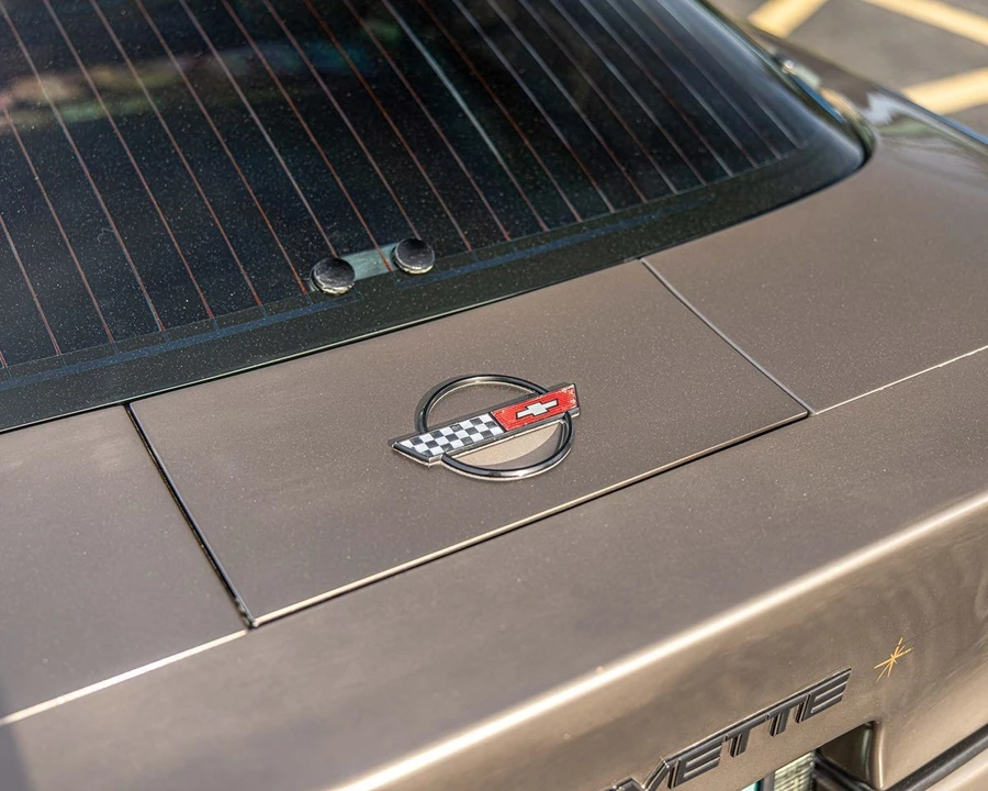1985 Chevrolet Corvette C4 - Image 14 of 27