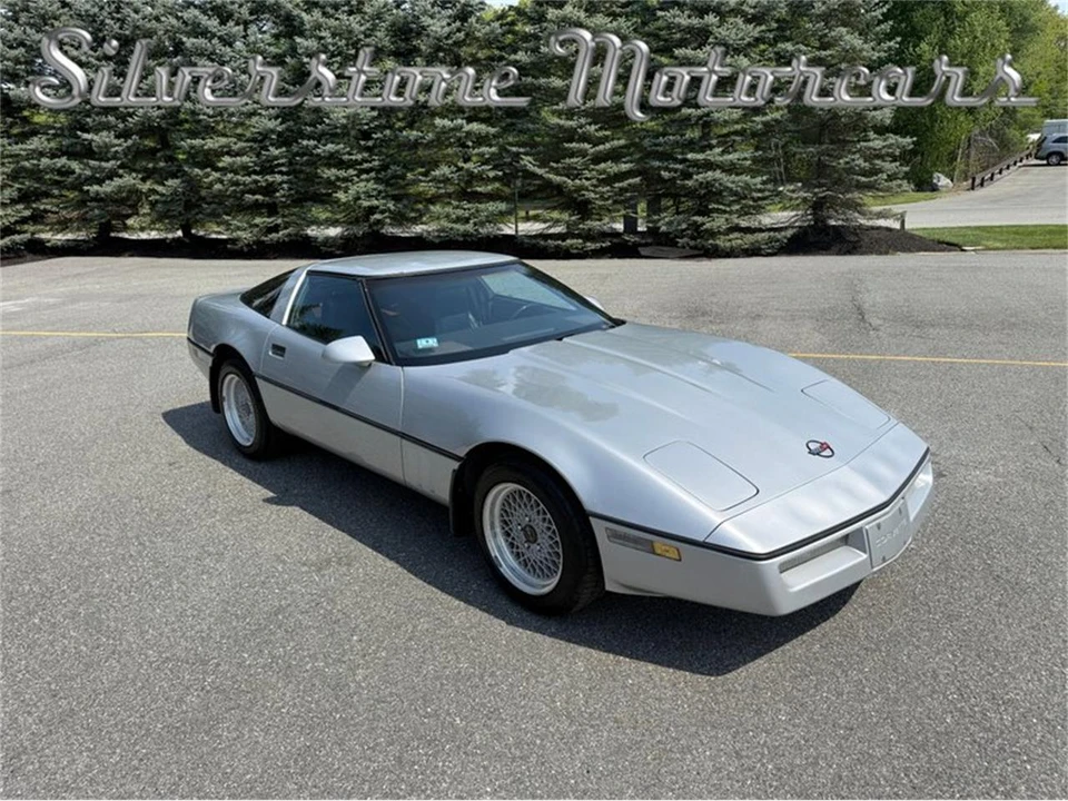 1985 Chevrolet Corvette C4 - Image 16 of 31