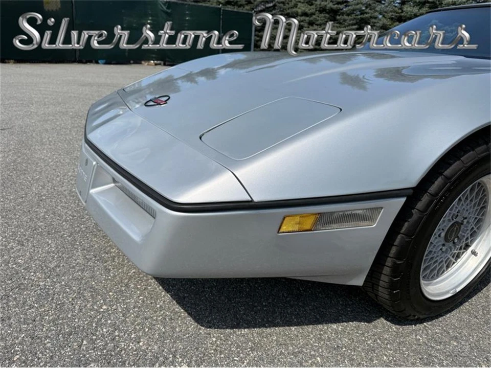 1985 Chevrolet Corvette C4 - Image 12 of 31