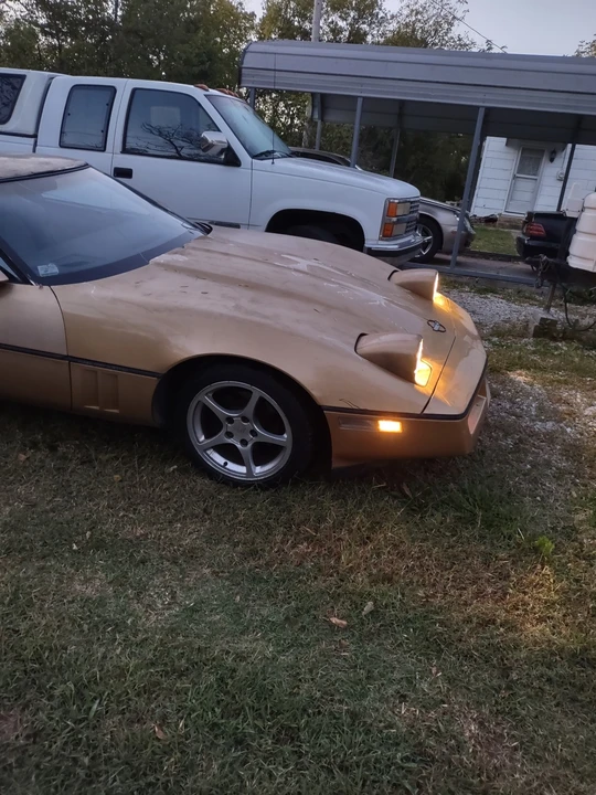 1985 Chevrolet Corvette C4 - Image 4 of 18