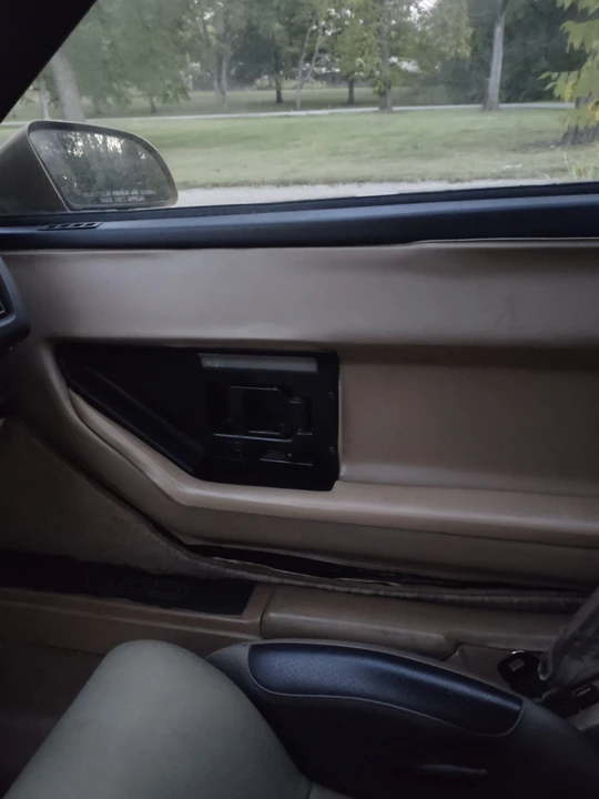 1985 Chevrolet Corvette C4 - Image 11 of 18